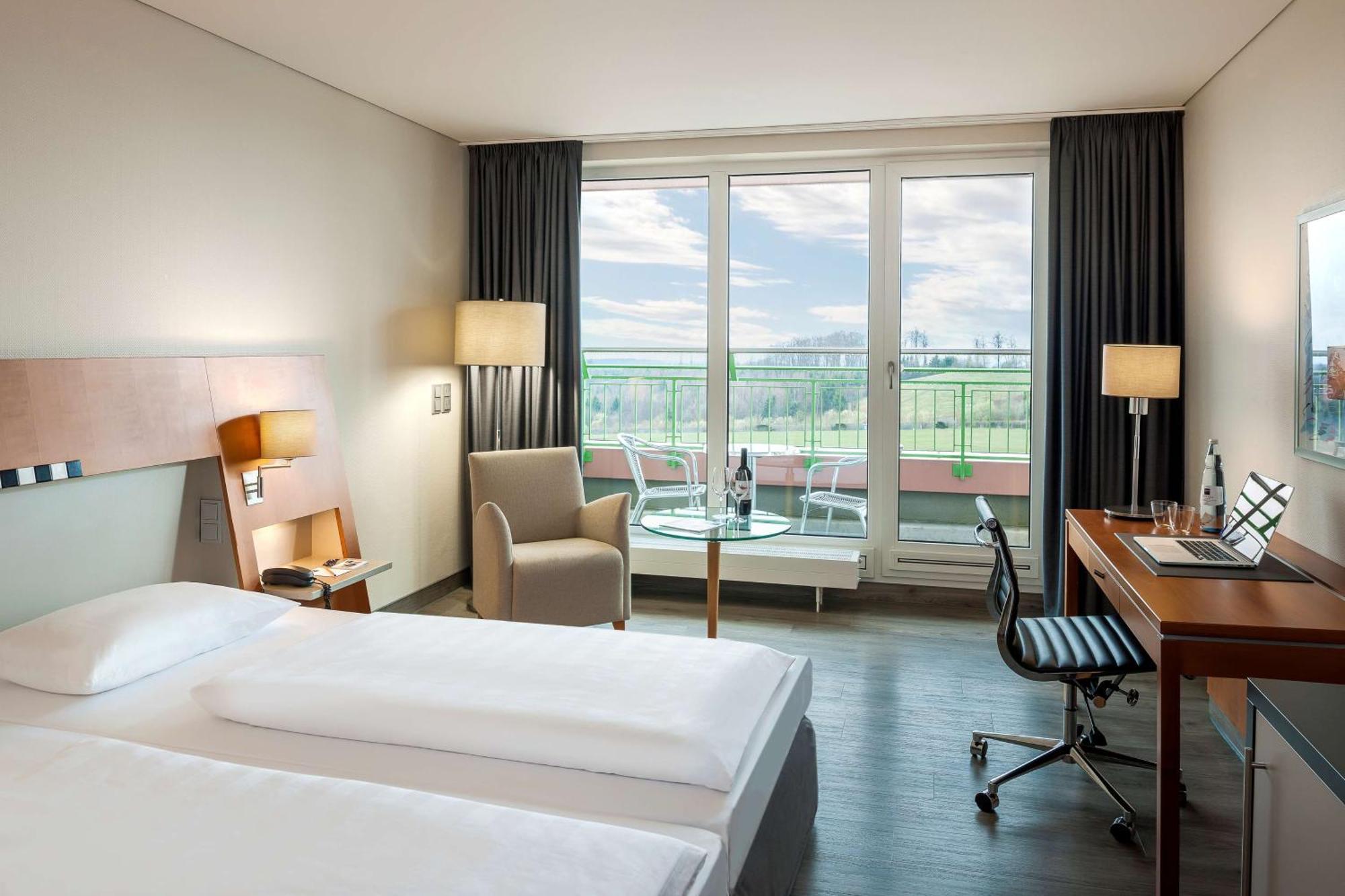 Dorint Am Nuerburgring Hocheifel Hotel Buitenkant foto